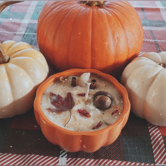 ℙ𝐮𝗺𝐩𝐤𝐢𝐧 𝕊𝐩𝐢𝐜𝐞 ℂ𝐫𝐲𝐬𝐭𝐚𝐥 𝕄𝐚𝐧𝐢𝐟𝐞𝐬𝐭𝐚𝐭𝐢𝗼𝐧 ℂ𝐚𝐧𝐝𝐥𝐞𝐬 - Picture 1 of 8